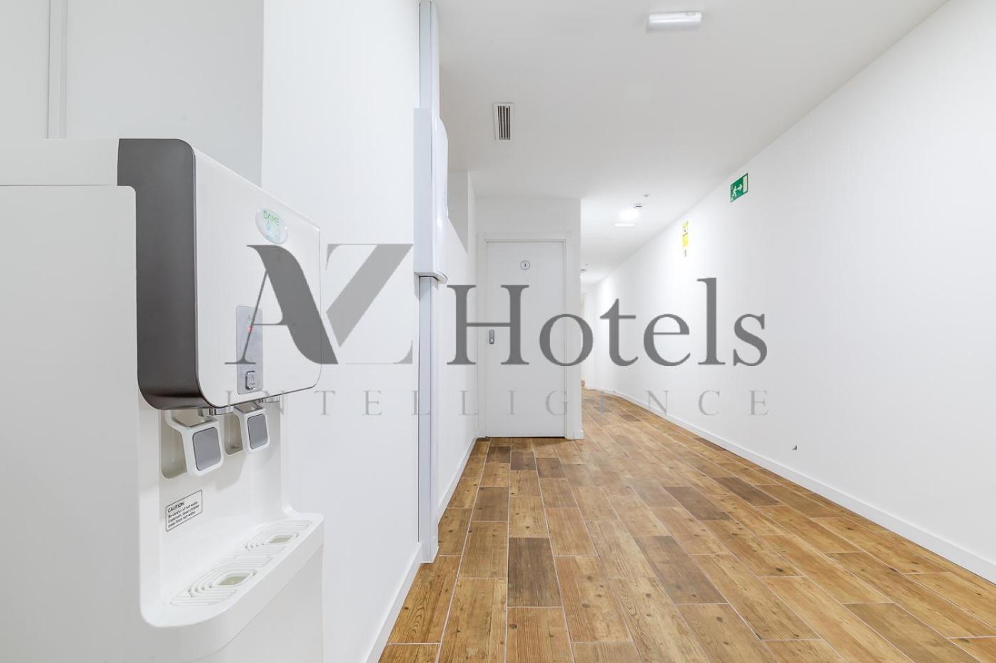 Ayz Luis Cabrera-Auto Check-In Property Madrid Bagian luar foto